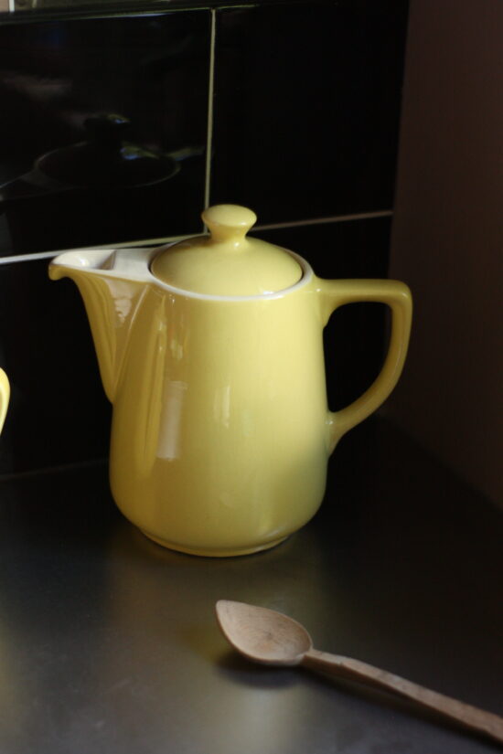 La cafetière jaune Boch, le grand format
