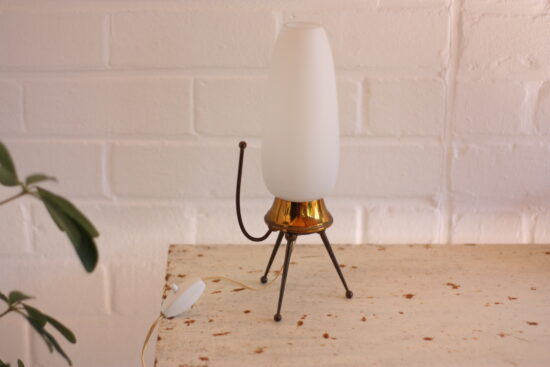 Lampe tripode typique des années 50