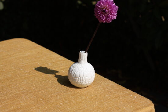 Soliflore blanc en porcelaine et faïence