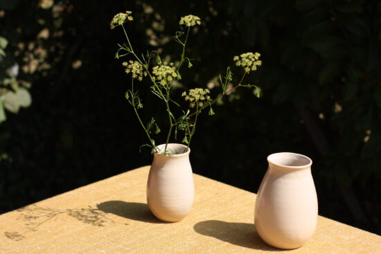 Vase en terre cuite à fleurir